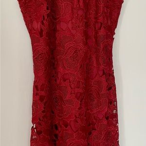 Beautiful lace dress burgundy